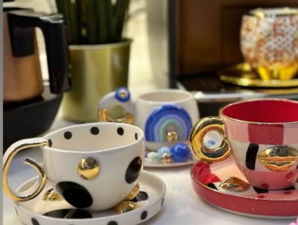 Puantiyeli Çay Fincanı Tabaklı