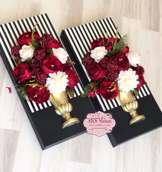 Çizgili Çiçekli Tablo Küçük