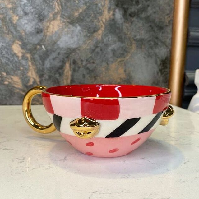 Pembe Kırmızı dudaklı Mug