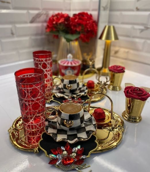 Kalpli Türk Kahvesi fincanı