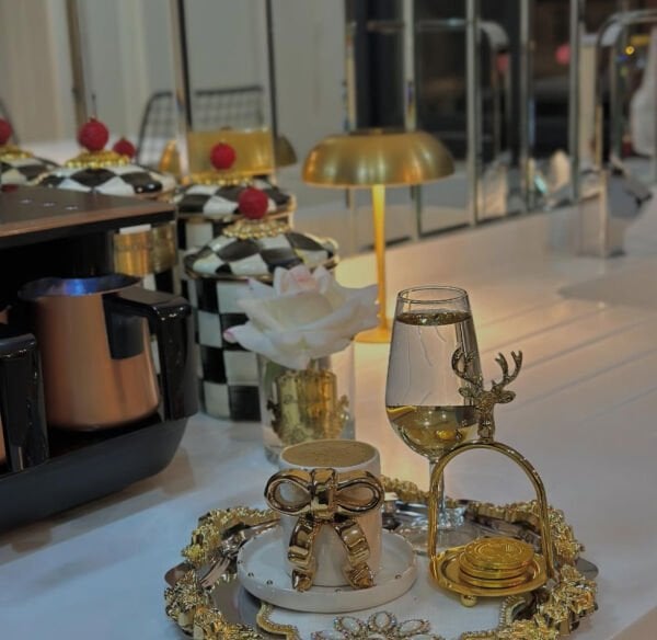 Kurdele Türk Kahvesi fincanı Krem-Gold