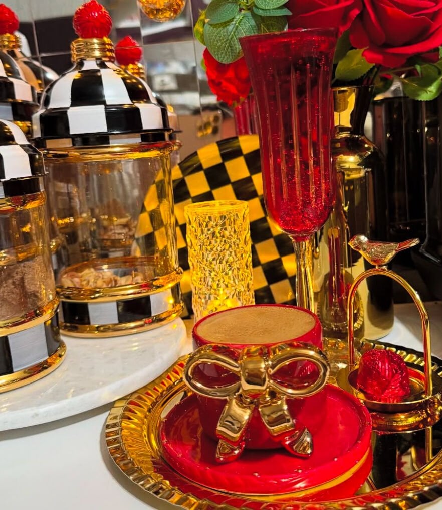 Kurdele Double Türk Kahvesi fincanı kırmızı-Gold