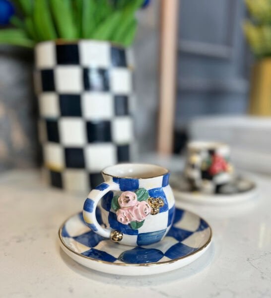 Damalı Türk kahvesi fincanı