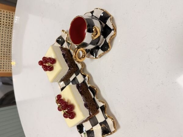 Fırfırlı dikdörtgen tabak