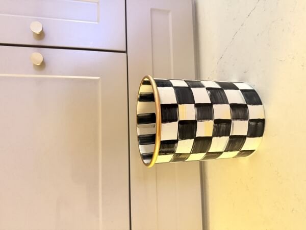 Dikey Vazo/Kaşıklık Metal